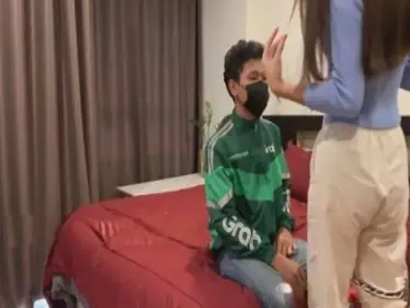 Kenalan Sama Cewek SMA Pesan Ojol Masuk Hotel