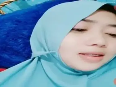 Ukhti Bebel Live Show Bigo Pamer Memek Becek